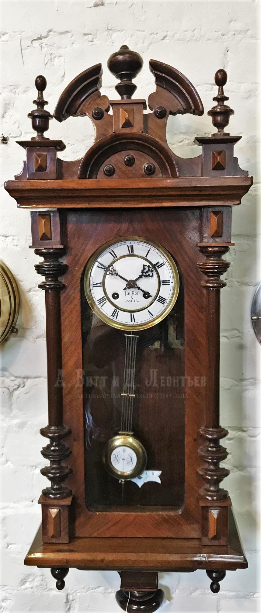 Настенные Часы Le Roi a Paris в ореховом корпусе